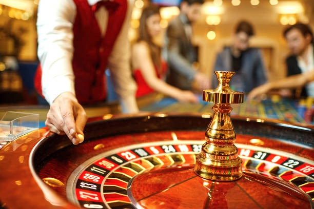 Allbet roulette table live stream showing wheel, betting grid, and dealer